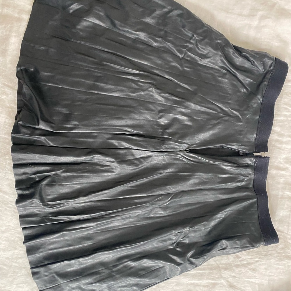 J few faux leather skirt size 2